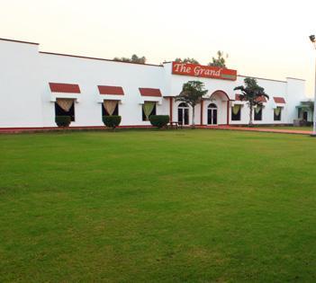 Gajraula Haveli Resort Екстер'єр фото